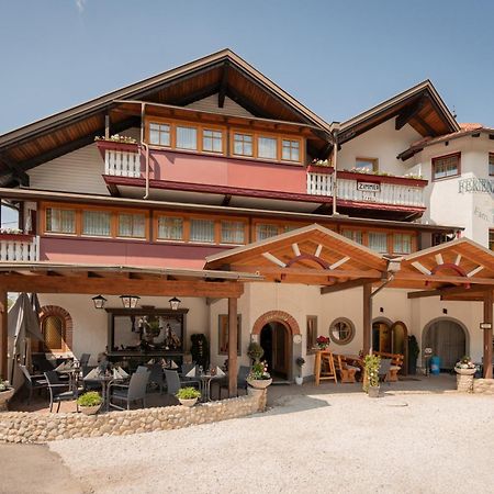 Seegasthof Katschnig Gmbh Unterburg am Klopeiner See Esterno foto