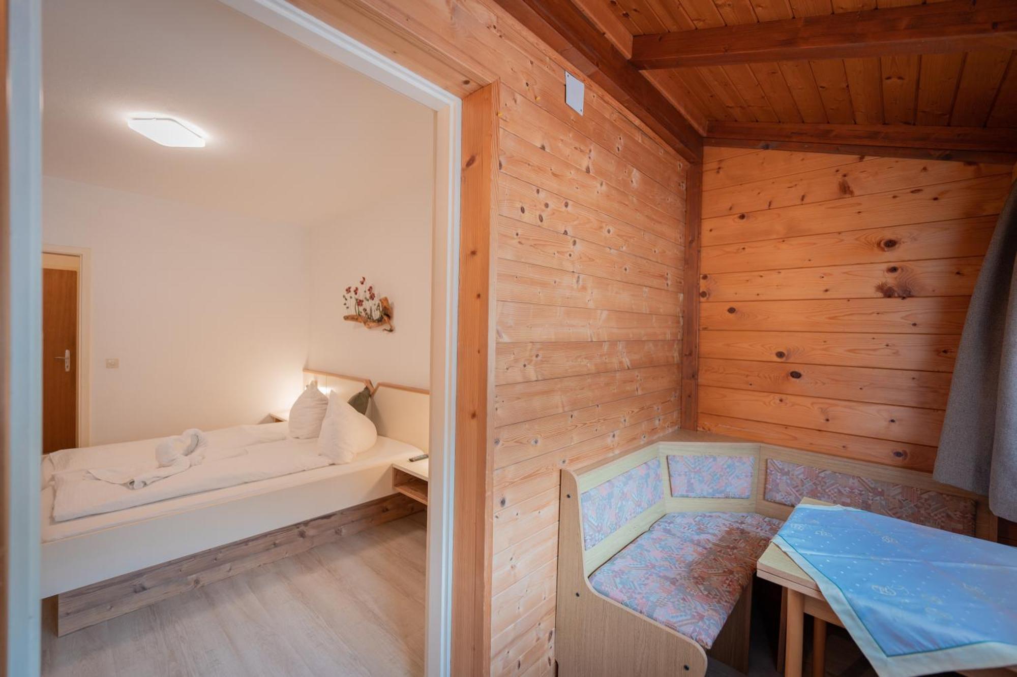 Seegasthof Katschnig Gmbh Unterburg am Klopeiner See Esterno foto